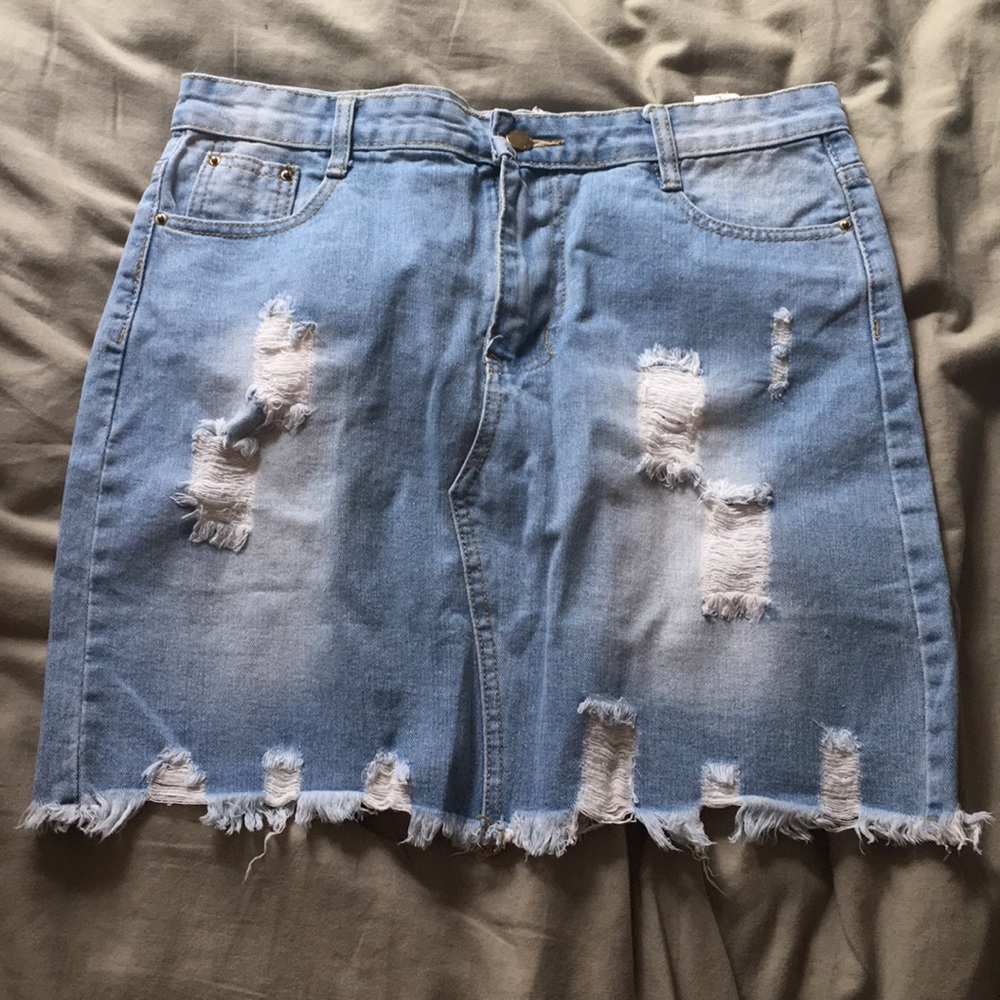 Never been worn jean skirt